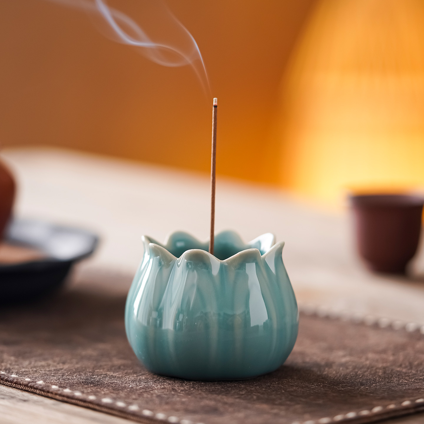 缘宿青瓷葵口小香炉线香插香座檀沉香室内茶桌香薰炉创意陶瓷摆件