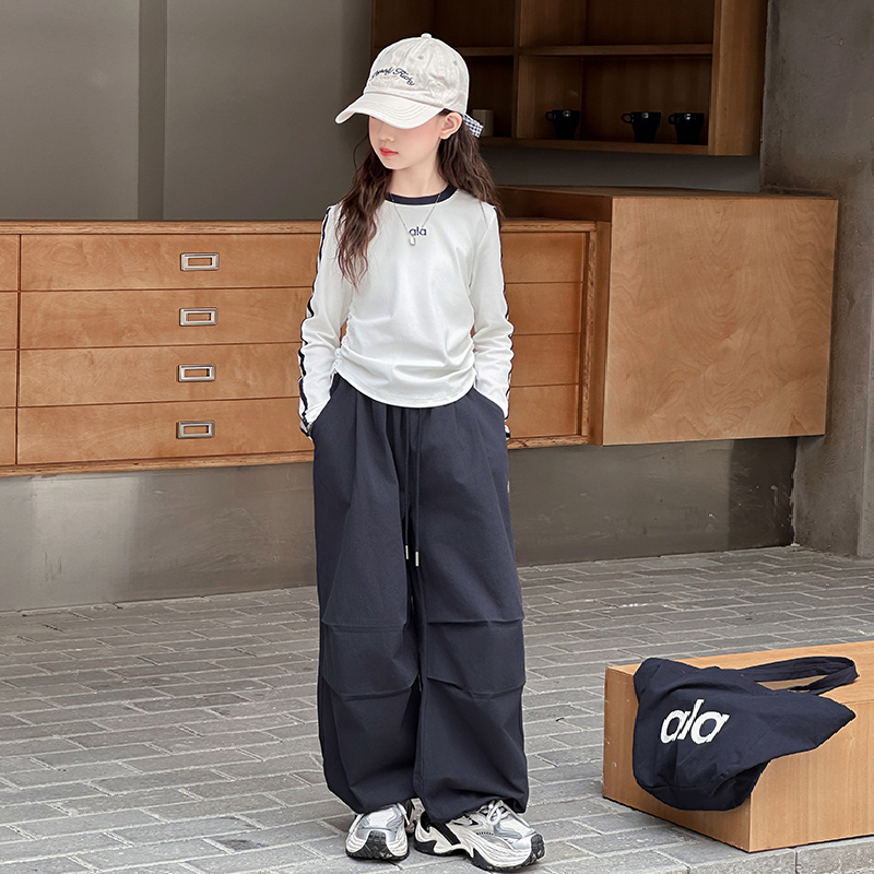 女童秋装休闲套装2025新款韩版洋气女孩春秋长袖T恤阔腿裤两件套