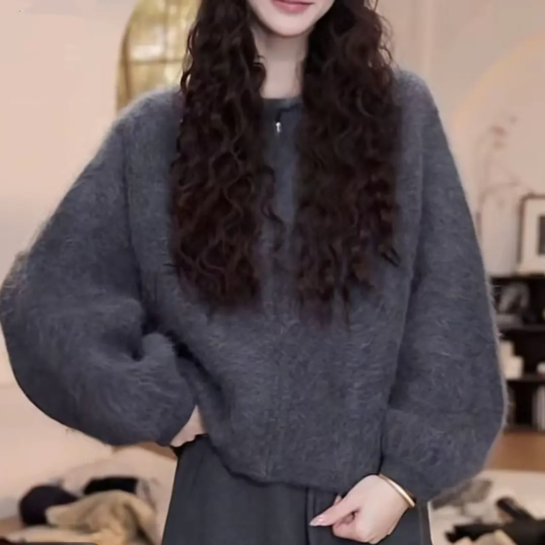 2025纯色慵懒风韩版时尚百搭纯色毛衣女冬季新款圆领针织衫外套