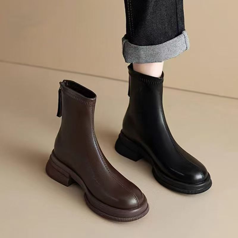 美拉德靴子粗跟2025今年流行靴子女短靴真皮厚底弹力瘦瘦靴马丁靴