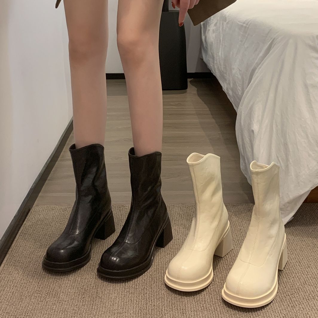 贾不假辣妹高跟短靴女款2025新款秋季粗跟洋气瘦瘦靴小个子高级感