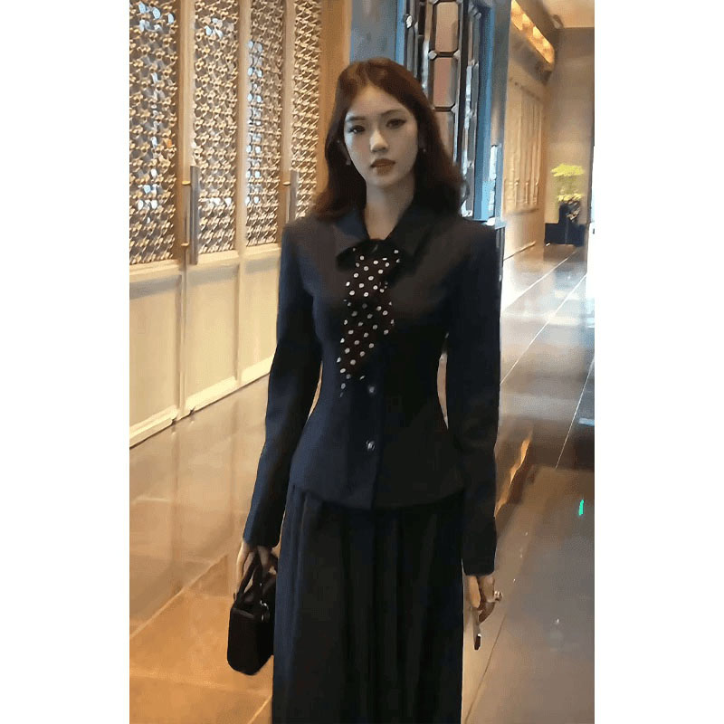 法式名媛高级感收腰西装上衣高腰半身裙两件套女秋季绝美穿搭套装