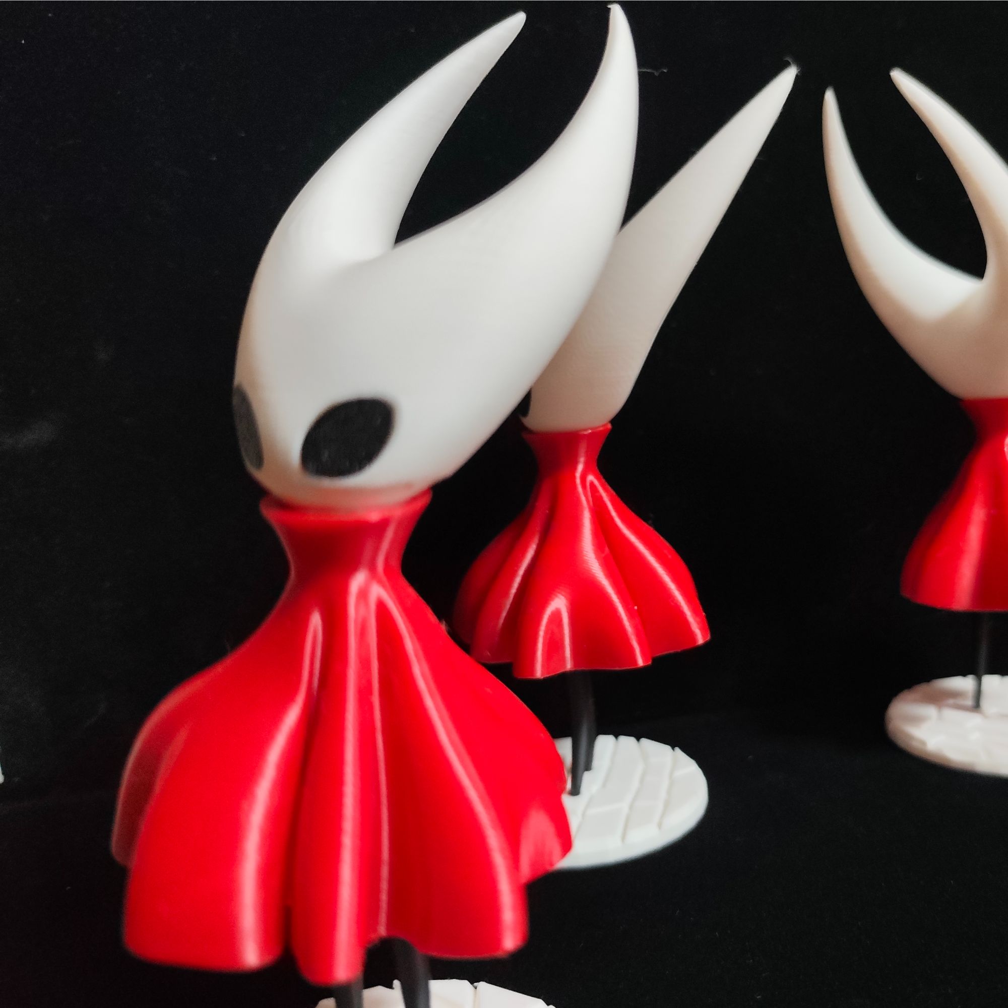 【空洞骑士】 大黄蜂 大号周边 16cm