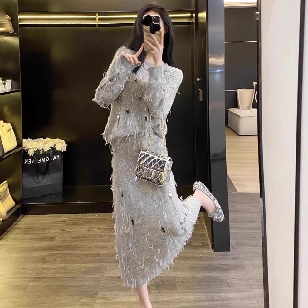 小香风高级感套装女2025秋季新款时尚轻奢风灰色上衣半身裙两件套