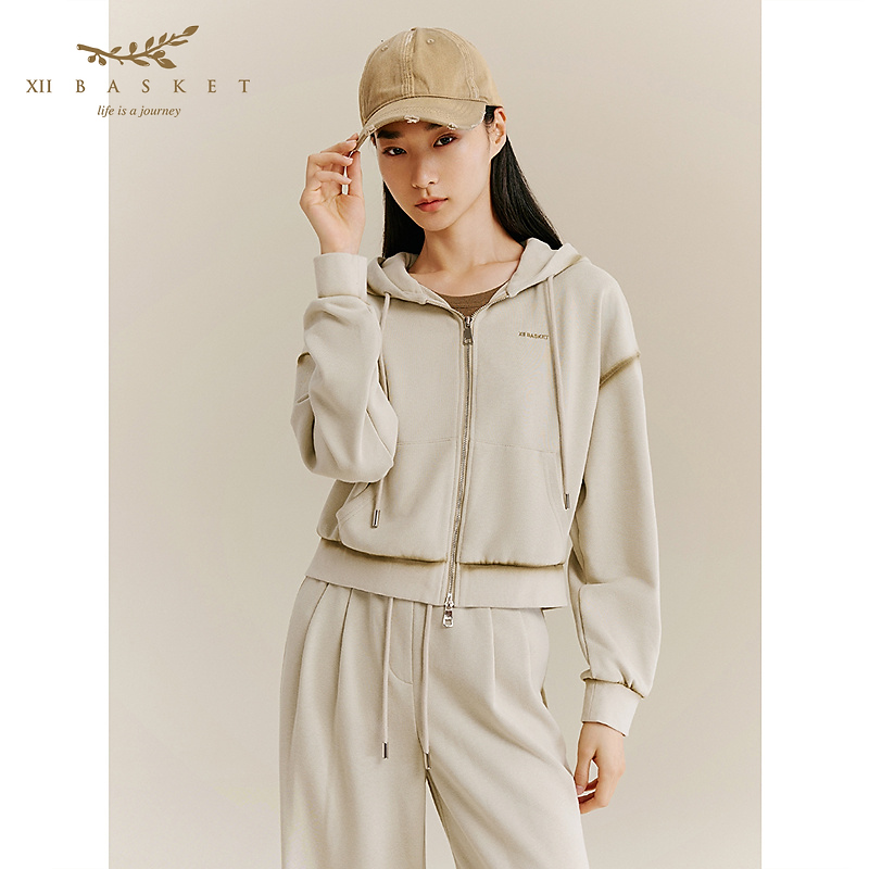 【蒋依依同款】XII BASKET十二篮25秋新款截短连帽卫衣女7C35310310
