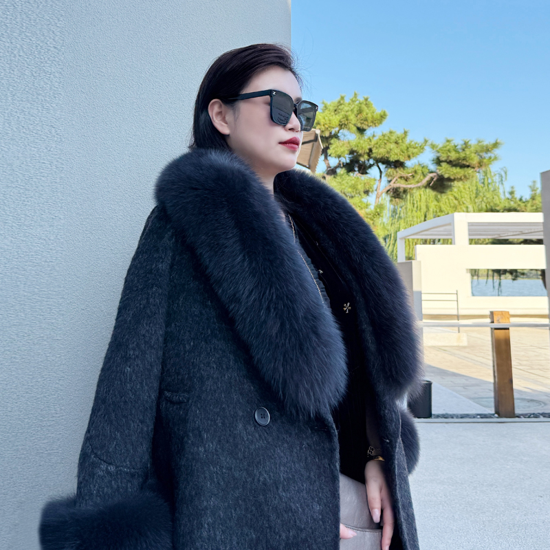 别格秀灰色长款V领女修身大码羊毛呢外套微胖韩版显瘦狐狸毛大衣