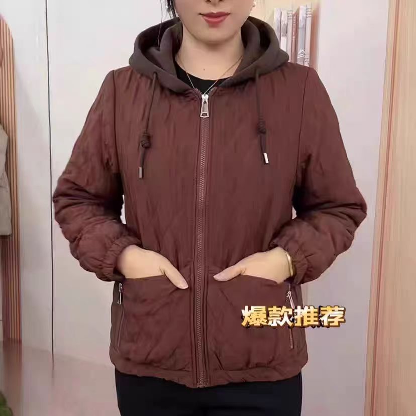 W秋冬新款加绒连帽大码妈妈装保暖棉衣拉链大口袋中老年棉袄JT