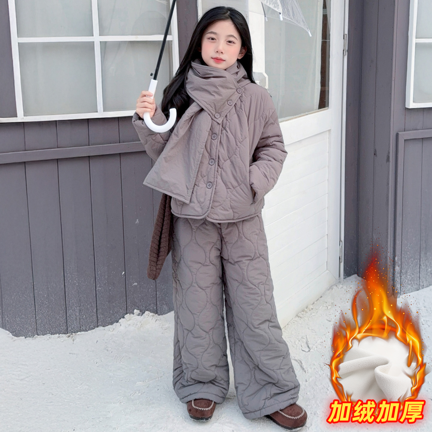 女童加绒套装时尚简约保暖棉服开衫阔腿裤围脖三件套2025冬中大童