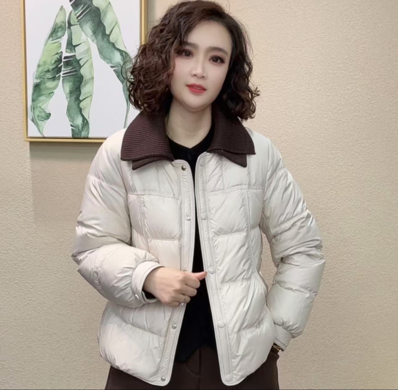 2025新款时尚女减龄气质显瘦羽绒外套#33