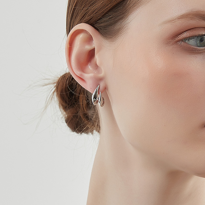 kitsh 铜合金耳饰 不规则双爪耳钉女小众简约高级感气质通勤耳环