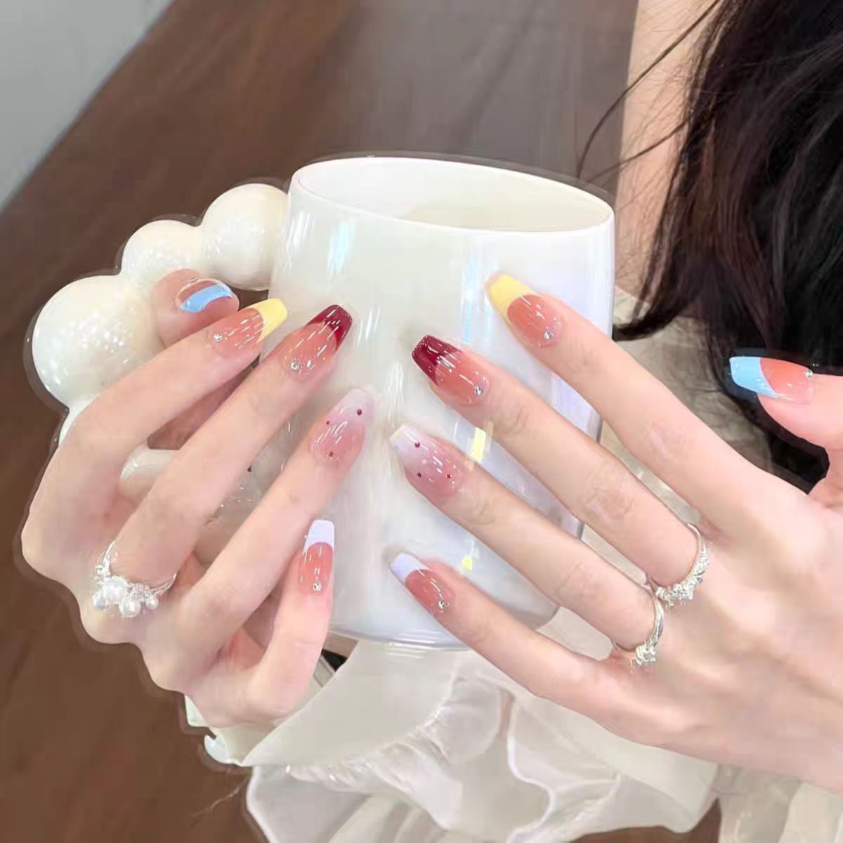 穿戴甲纯手作彩虹多巴胺显白渐变腮红气质甲片小清新显白美甲贴片