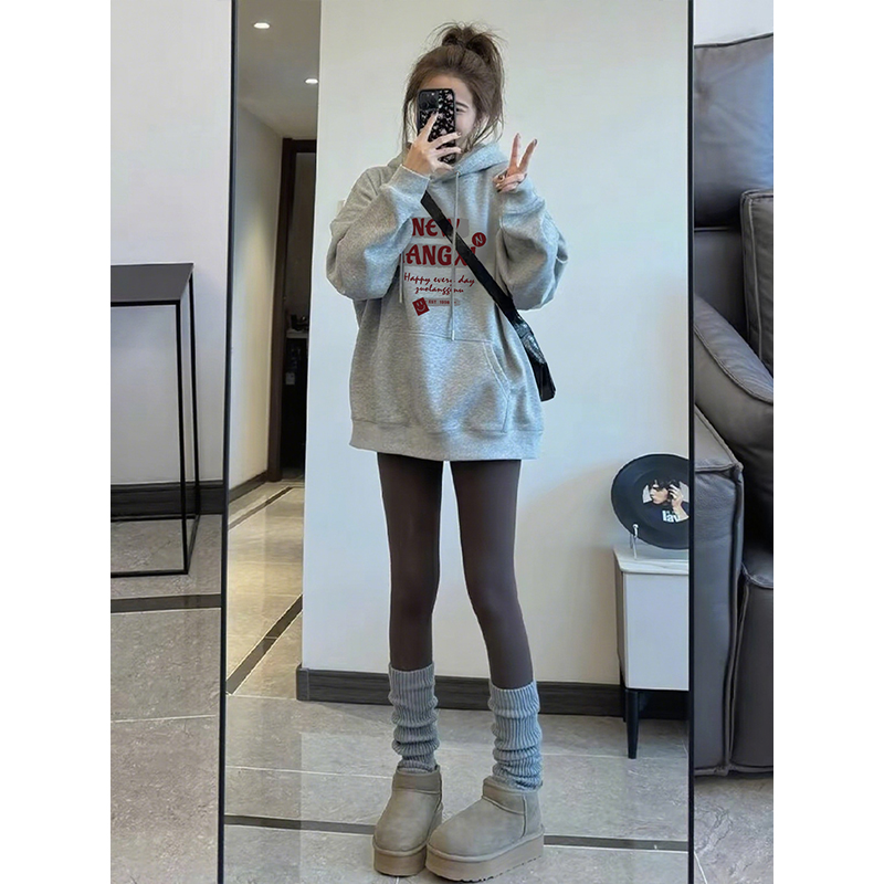 大码女款字母印花百搭连帽显瘦卫衣女秋冬季2025新款套头帽衫外套