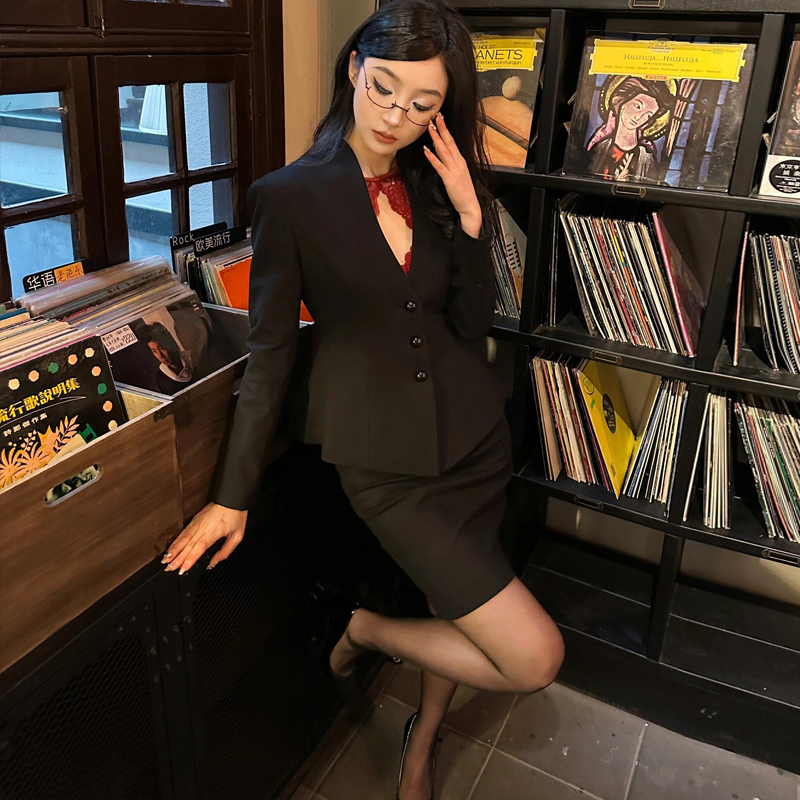 海妖风律政俏佳人深V御姐收腰显瘦小外套包臀裙l两件套西装套装女