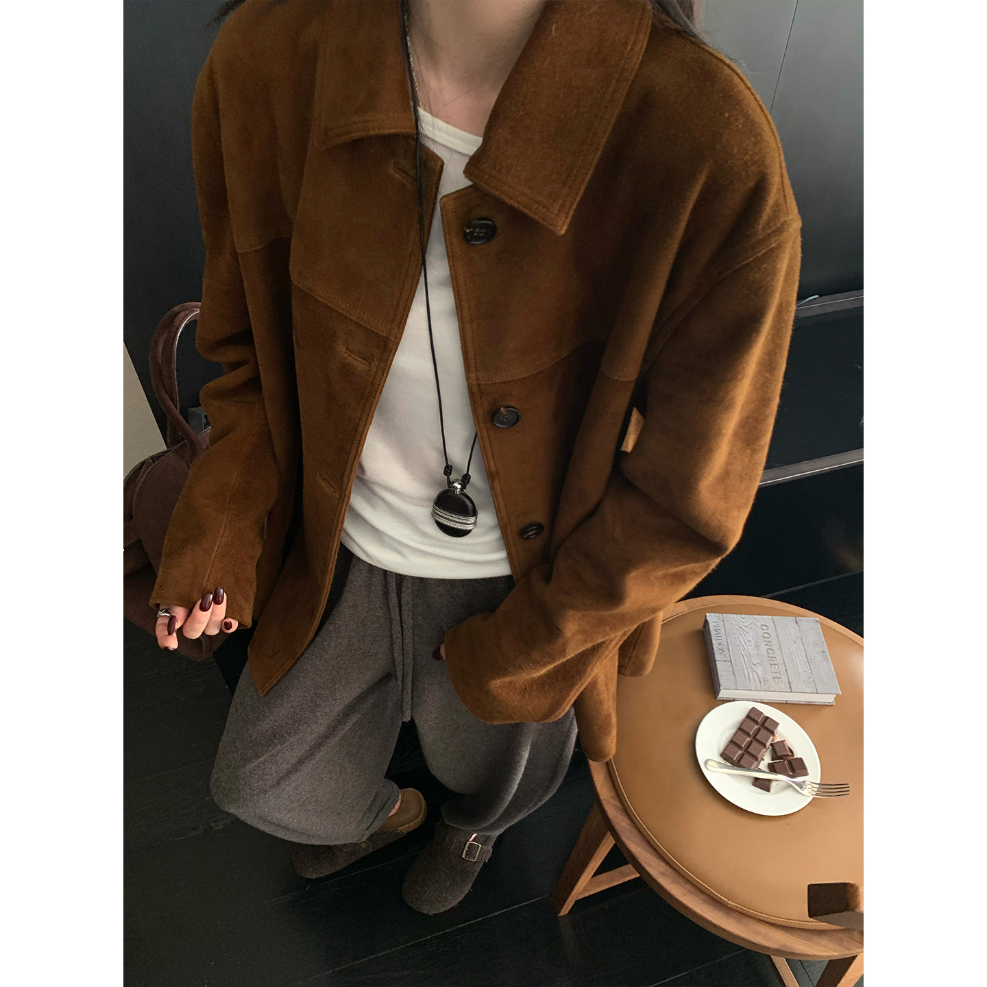 区区欧阳【悉尼往事】新西兰进口绵羊皮真皮翻领皮衣外套