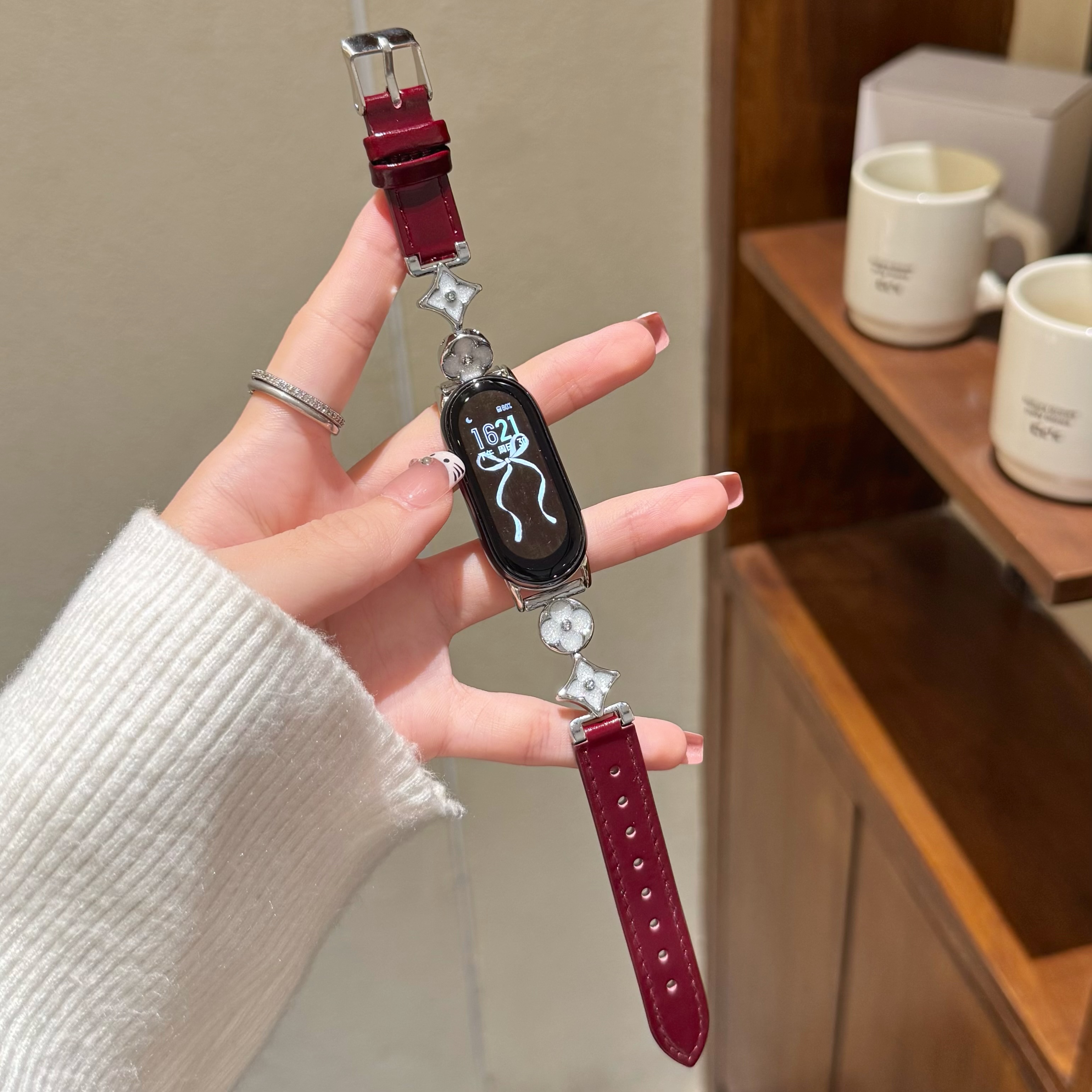 适用小米手环10表带老花四叶草真皮质9/9pro红米watch6/5/4表带女