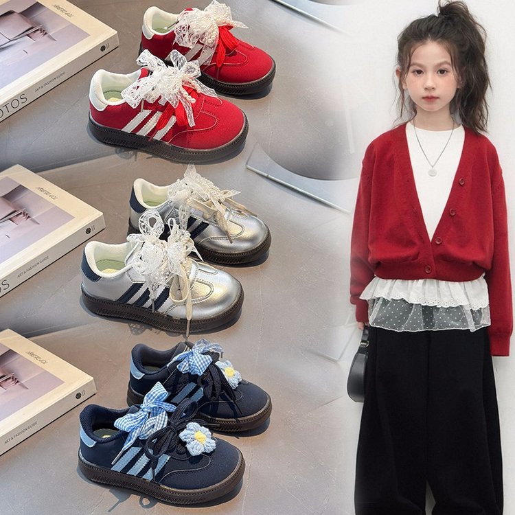 女童鞋子2025春秋新款儿童百搭软底防滑德训鞋女孩蕾丝花朵休闲鞋