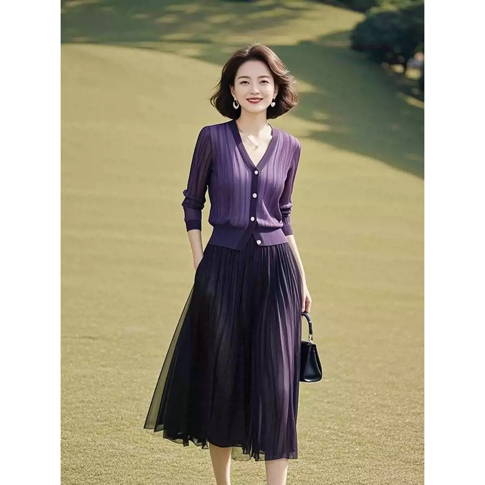 小个子气质显瘦高级感休闲紫色针织开衫半身裙2025新年新款套装女