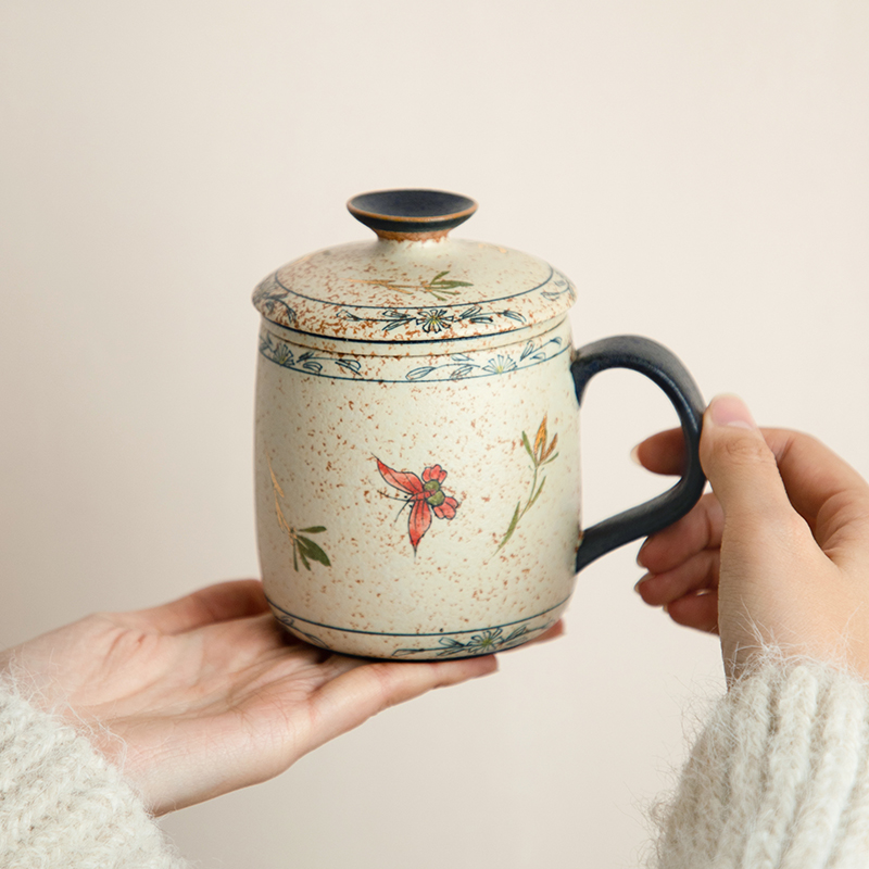 德白青花火石红纯手绘蝴蝶兰花马克杯带盖过滤泡茶杯子家用办公杯