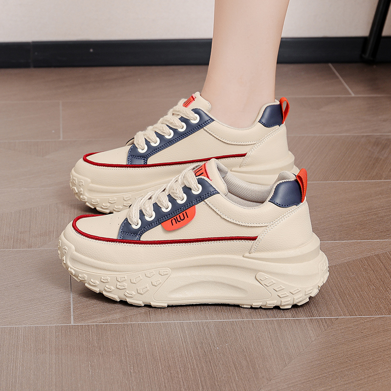 2025新款皮面休闲轻便运动休闲鞋秋季厚底增高5cm时尚鞋韩版女鞋