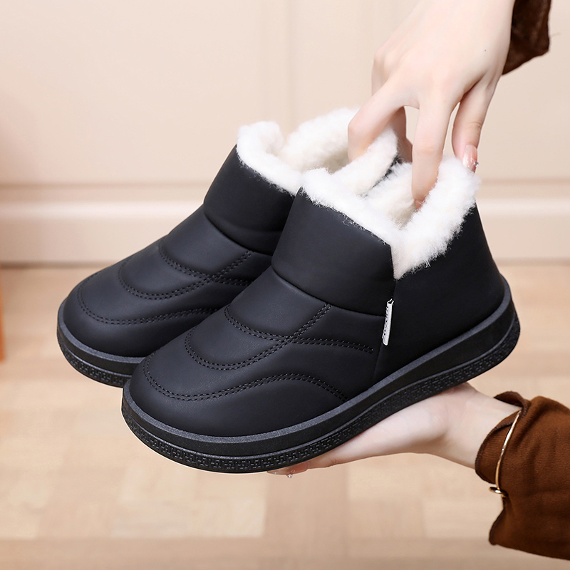 冬季加绒保暖防滑雪地靴女加厚防寒中年妈妈软底休闲棉鞋短筒棉靴