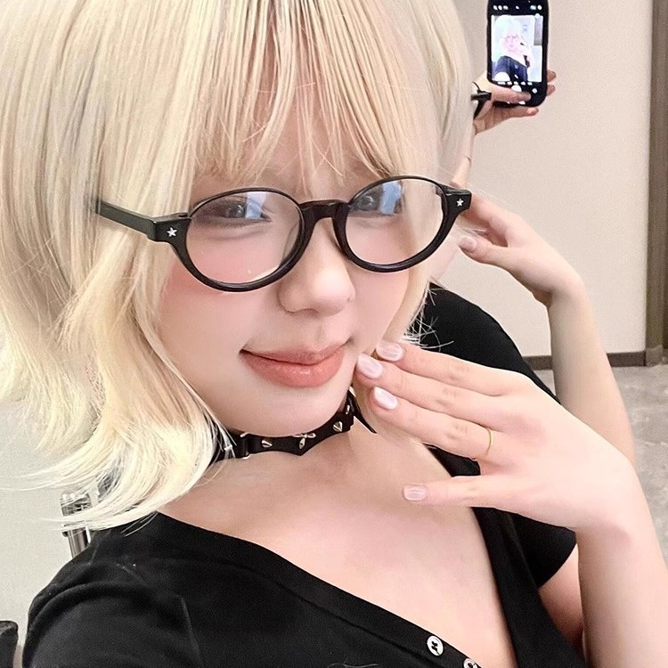 椭圆韩系素颜神器防蓝光复古书呆子下半框眼镜近视女可配近视度数