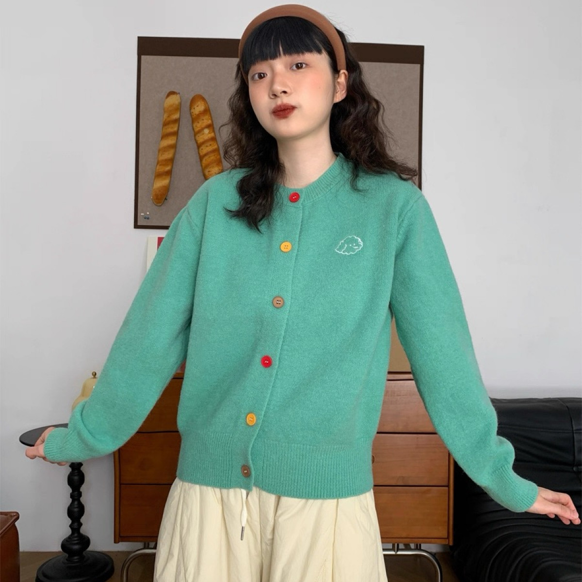 复古小狗刺绣彩扣针织开衫女2025秋冬新款宽松百搭显瘦毛衣外套潮