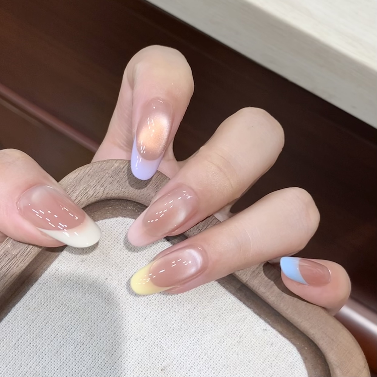 【彩色盘】-法式猫眼美甲可爱甜美简约彩色轻奢短款显白手工穿戴甲