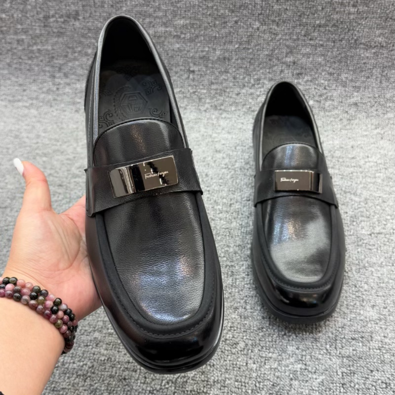 皮鞋男款尖头厚底套脚休闲乐福鞋春秋男生黑色鞋子真皮豆豆鞋时尚