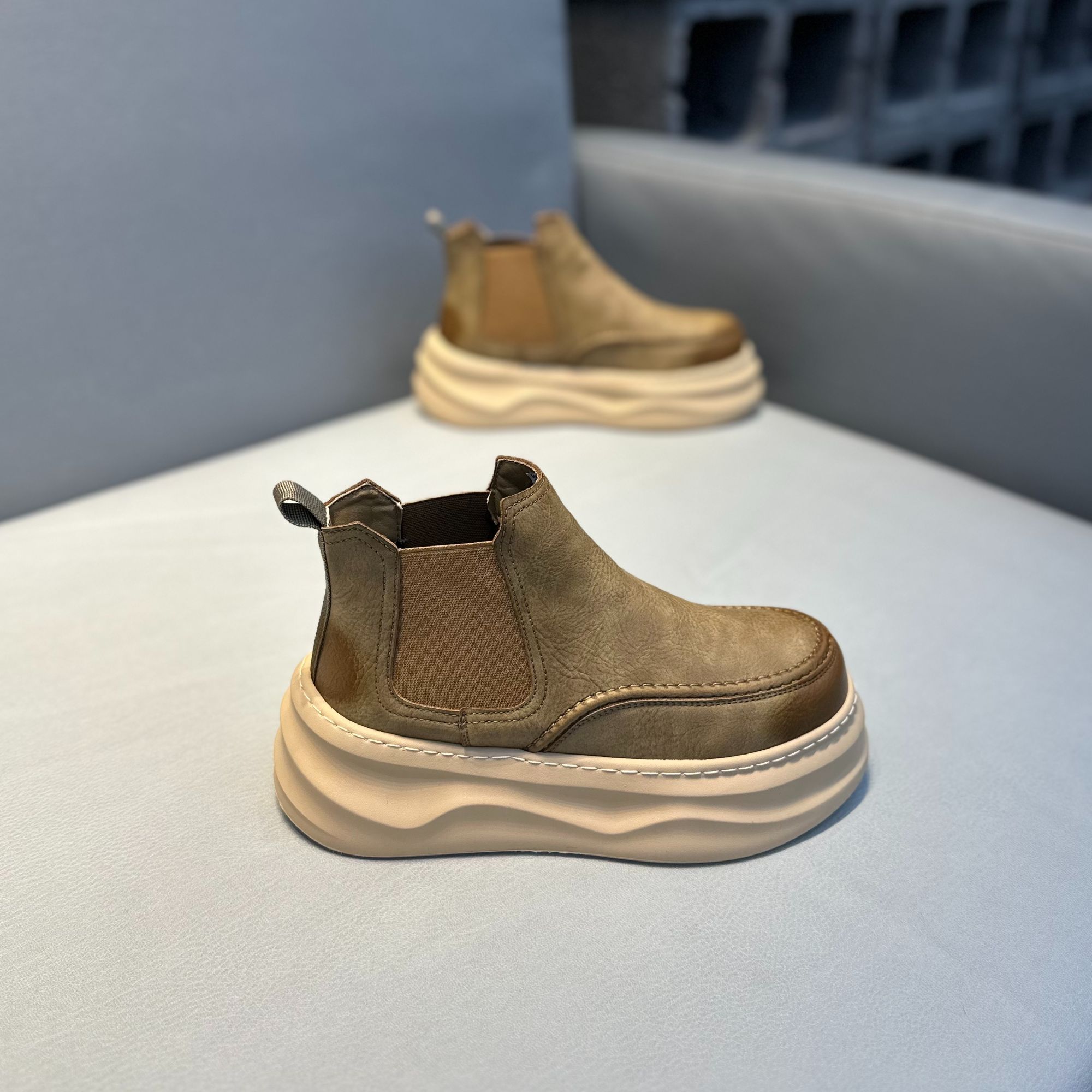 冬季厚底一脚蹬男士加绒雪地靴时尚潮流切尔靴舒适百搭网红马丁靴