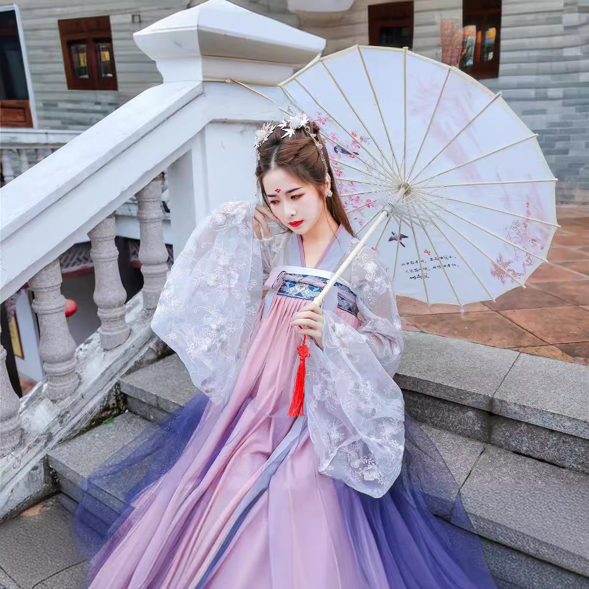 新款古装2025汉服女成人汉元素三件套超仙淡雅中国风齐胸襦裙刺绣