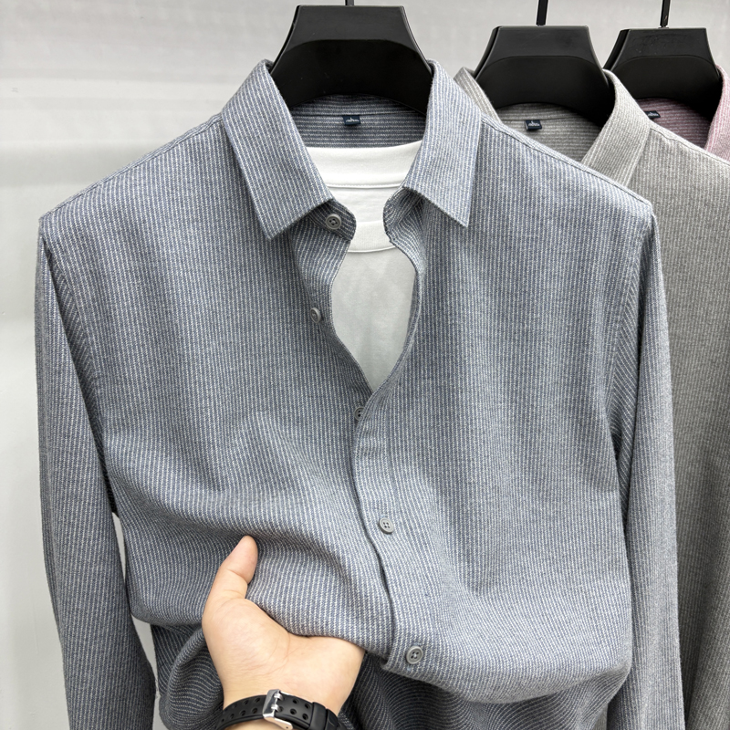 男士长袖衬衫秋季新款高档中年商务休闲磨毛衬衣纯色绵羊毛寸衫潮
