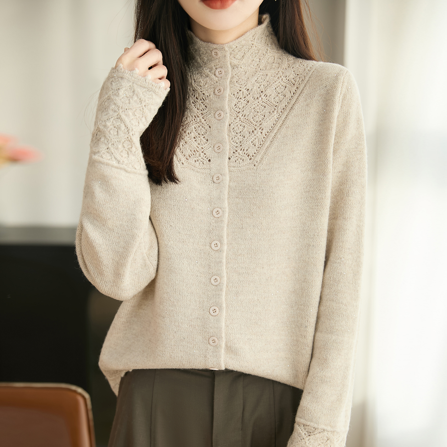 胖mm秋冬半高领女士毛衣蕾丝花边上衣高级感遮肚子内搭针织打底衫