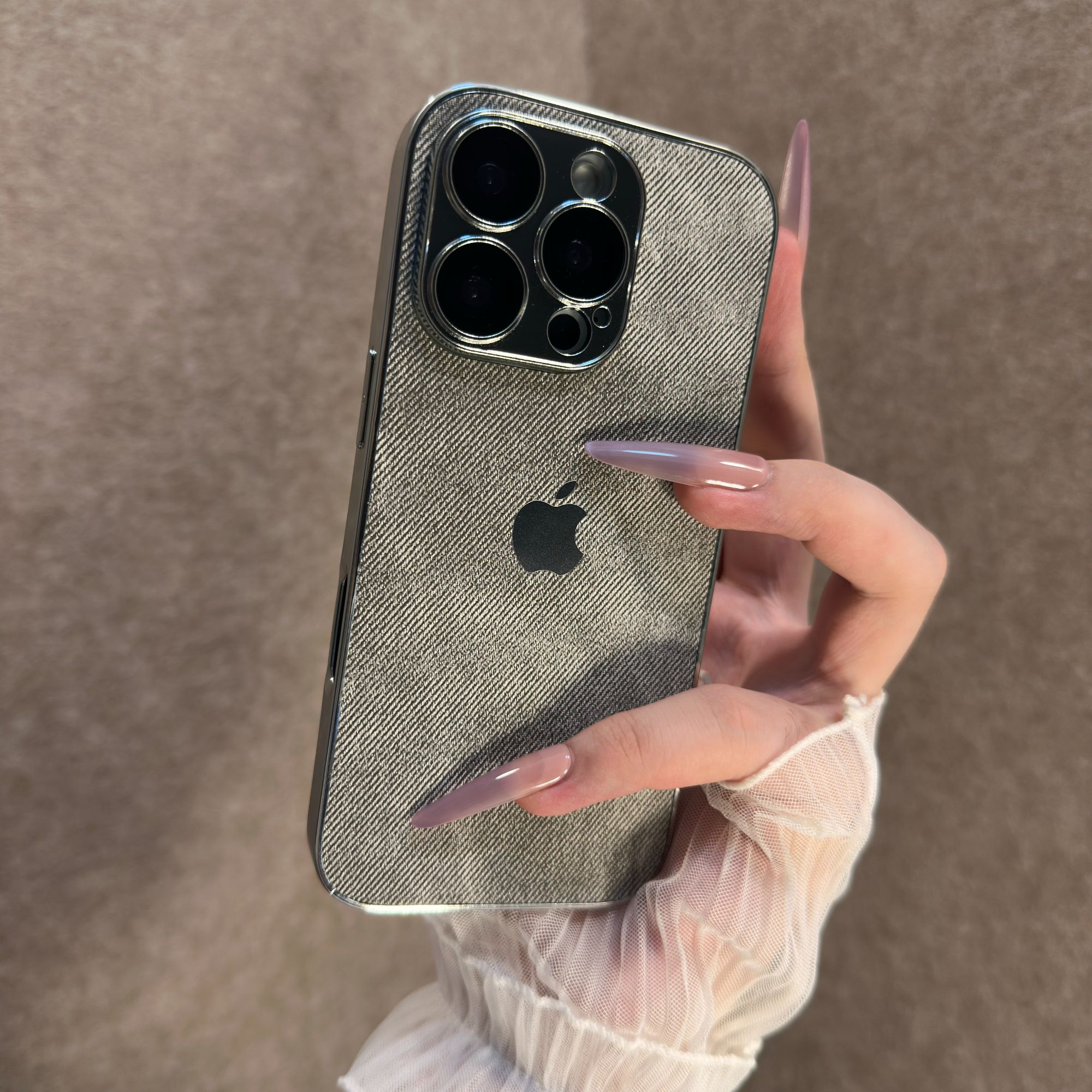 电镀牛仔纹适用苹果16手机壳iPhone15promax全包14防摔13女款12硬