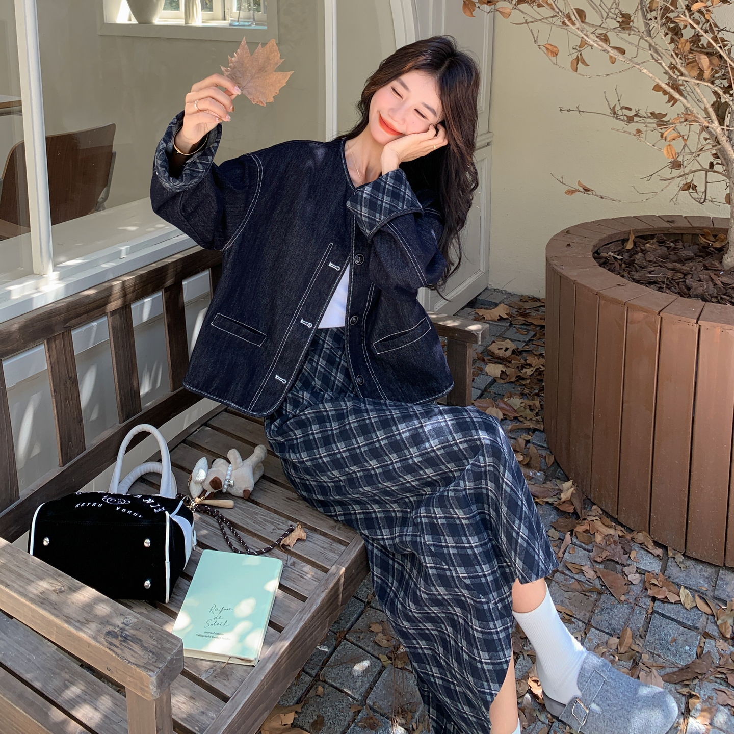 韩系巨好看早秋套装裙女2025新款设计感牛仔外套格纹半身裙两件套