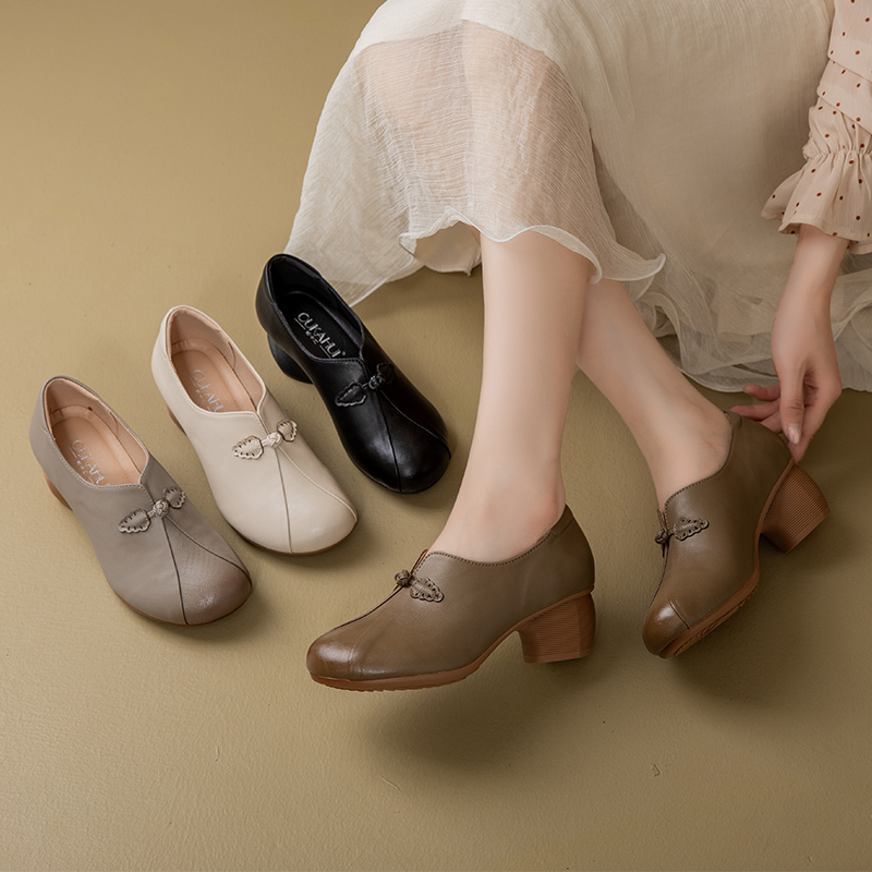 23819夏季新休闲女鞋中老年舒适软底软面耐磨防滑百搭妈妈鞋