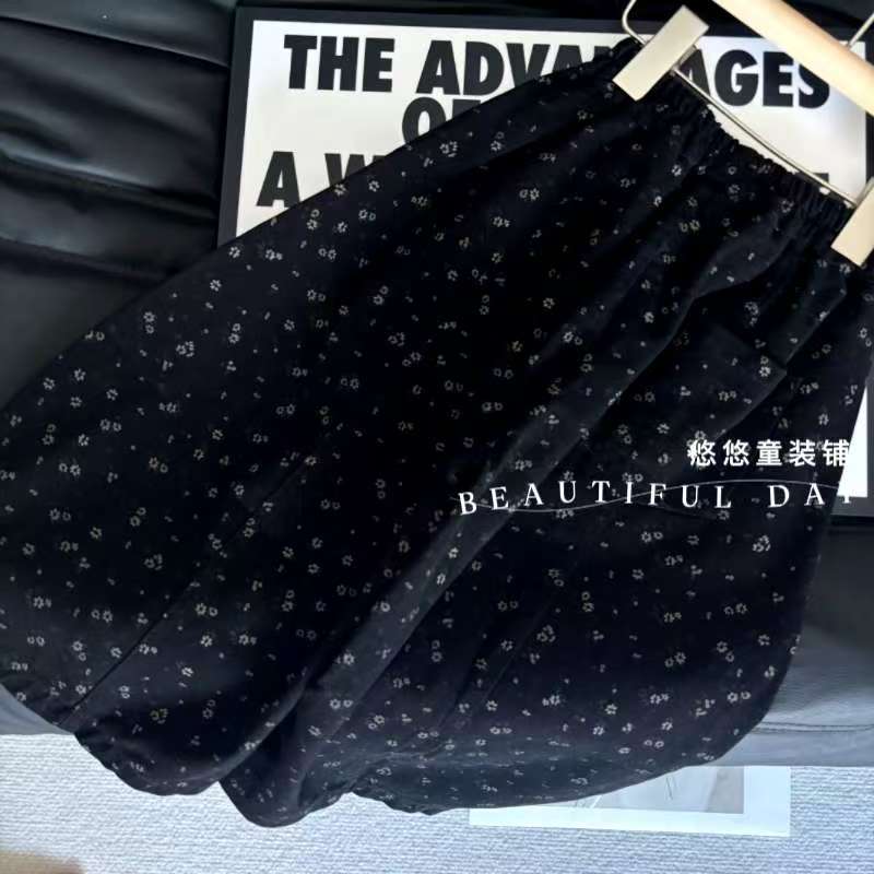 2025秋季新品韩版花朵碎花灯笼裤女童松紧腰森系百搭休闲阔腿裤潮