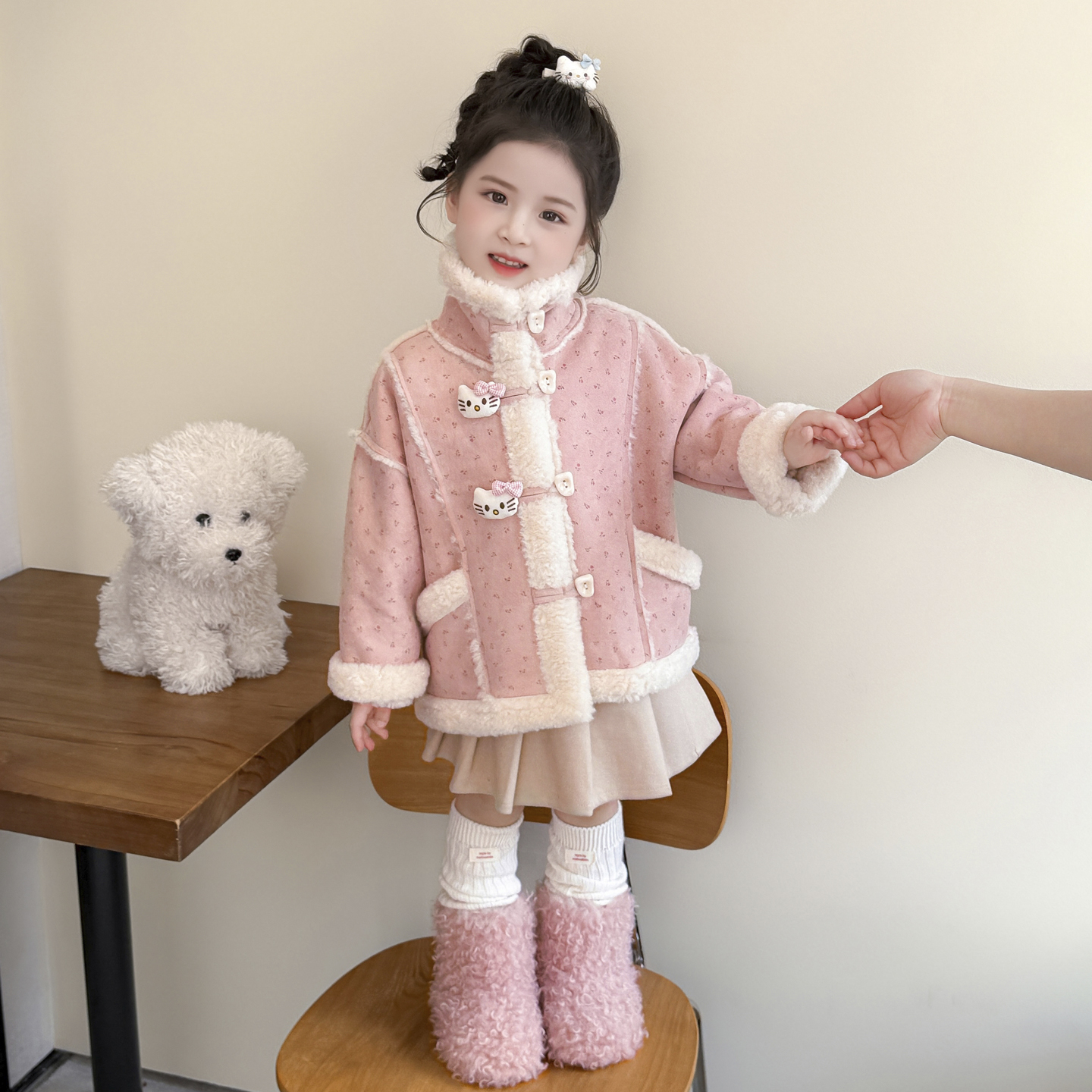 女童加绒外套秋冬季2025新款儿童皮毛一体上衣洋气宝宝冬款大衣潮