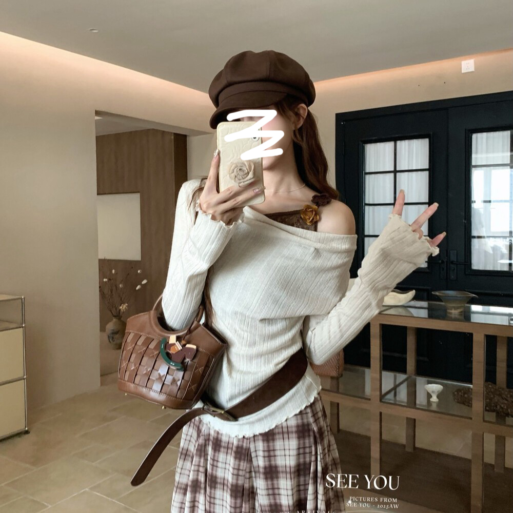 【斐丽轩】温柔风辣妹穿搭纯欲假两件斜肩上衣女秋季不规则打底衫