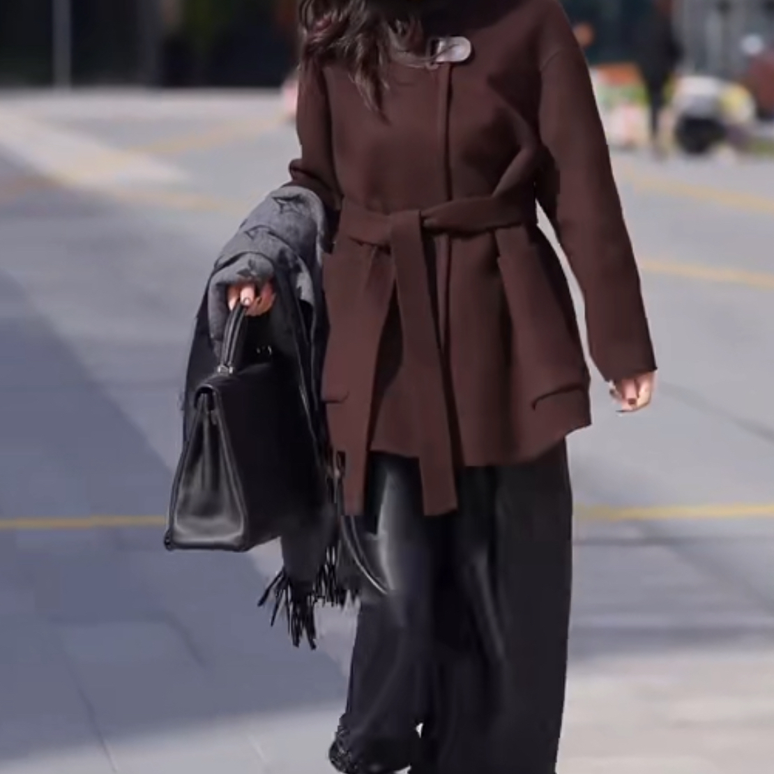 2025冬季时尚潮流百搭精品女装IZizxo33