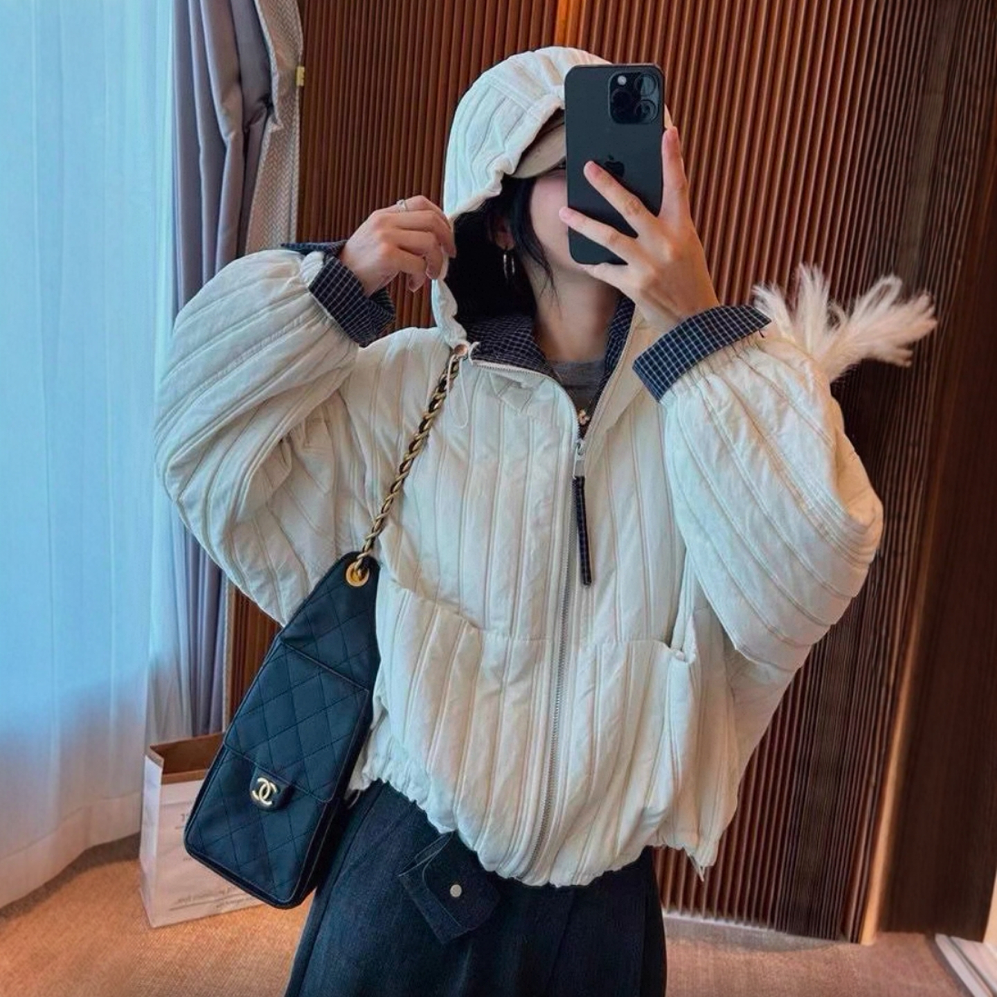 连帽设计感轻薄棉服短外套女装2025秋季爆款流行休闲保暖夹克上衣