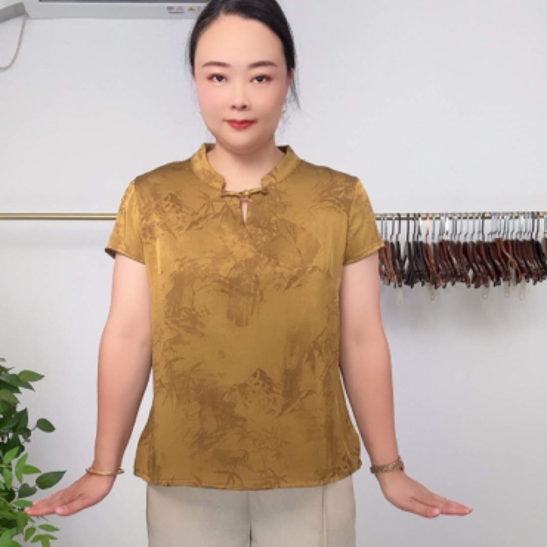 夏季新款竹叶提花中老年妈妈宽松短袖旗袍领上衣