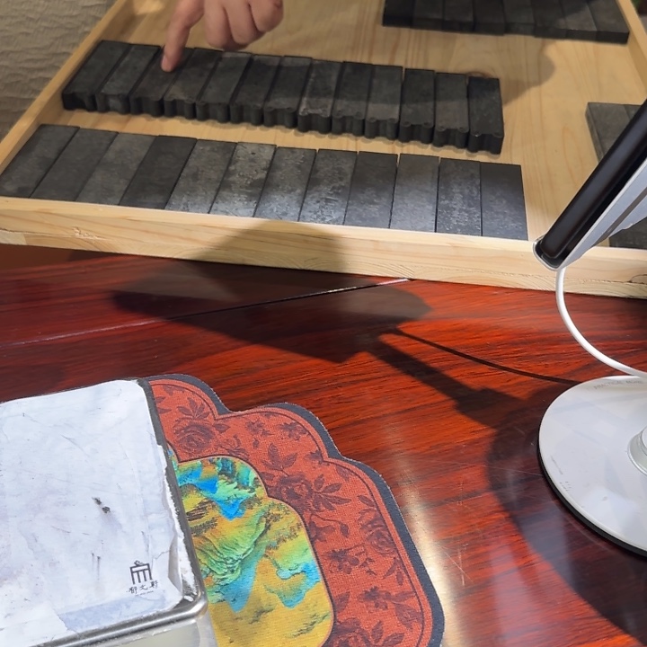 小***标49个的老油老松烟墨