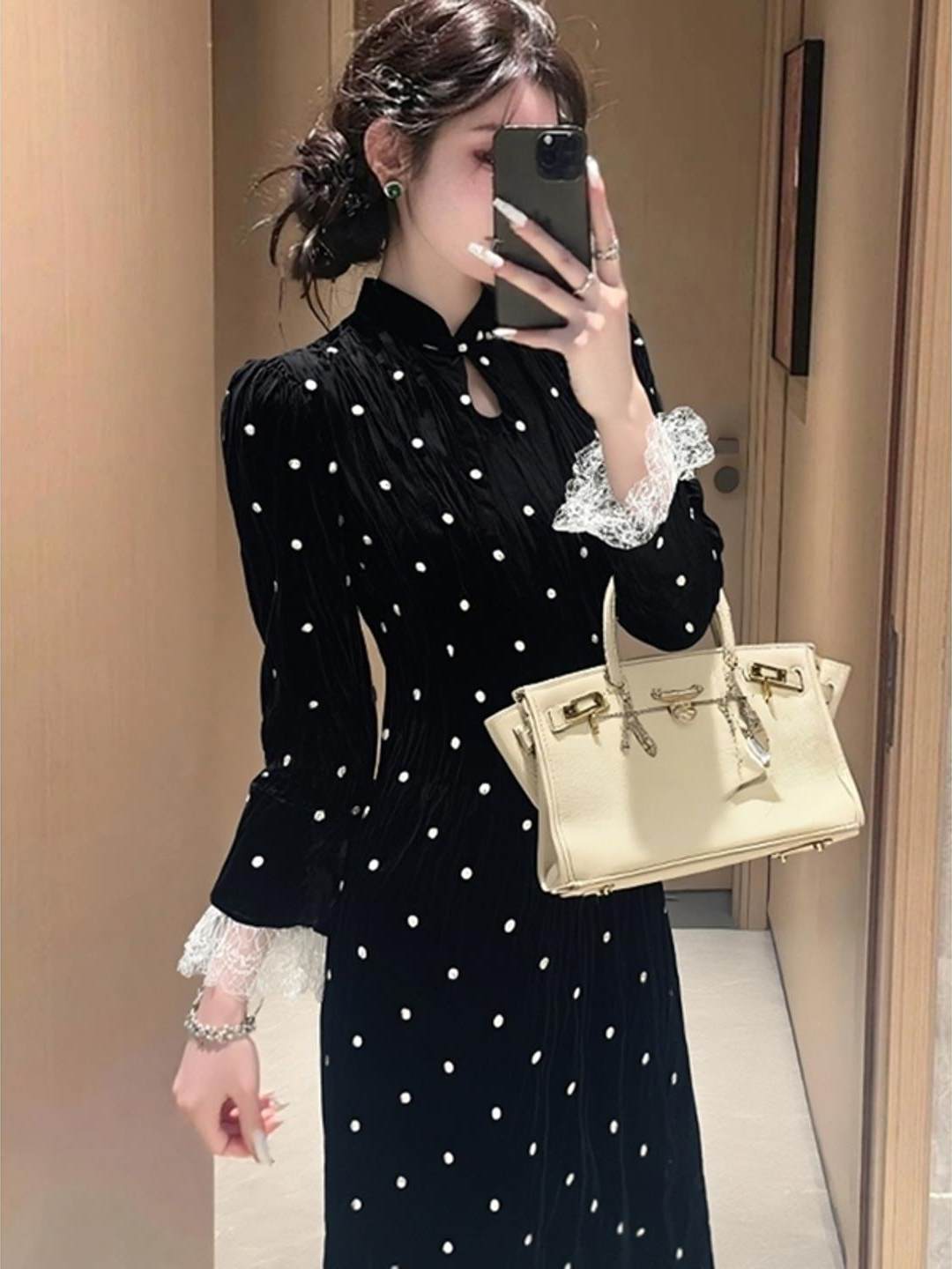 独特新中式国风改良旗袍裙子女高端时尚名媛赫本风黑色波点连衣裙