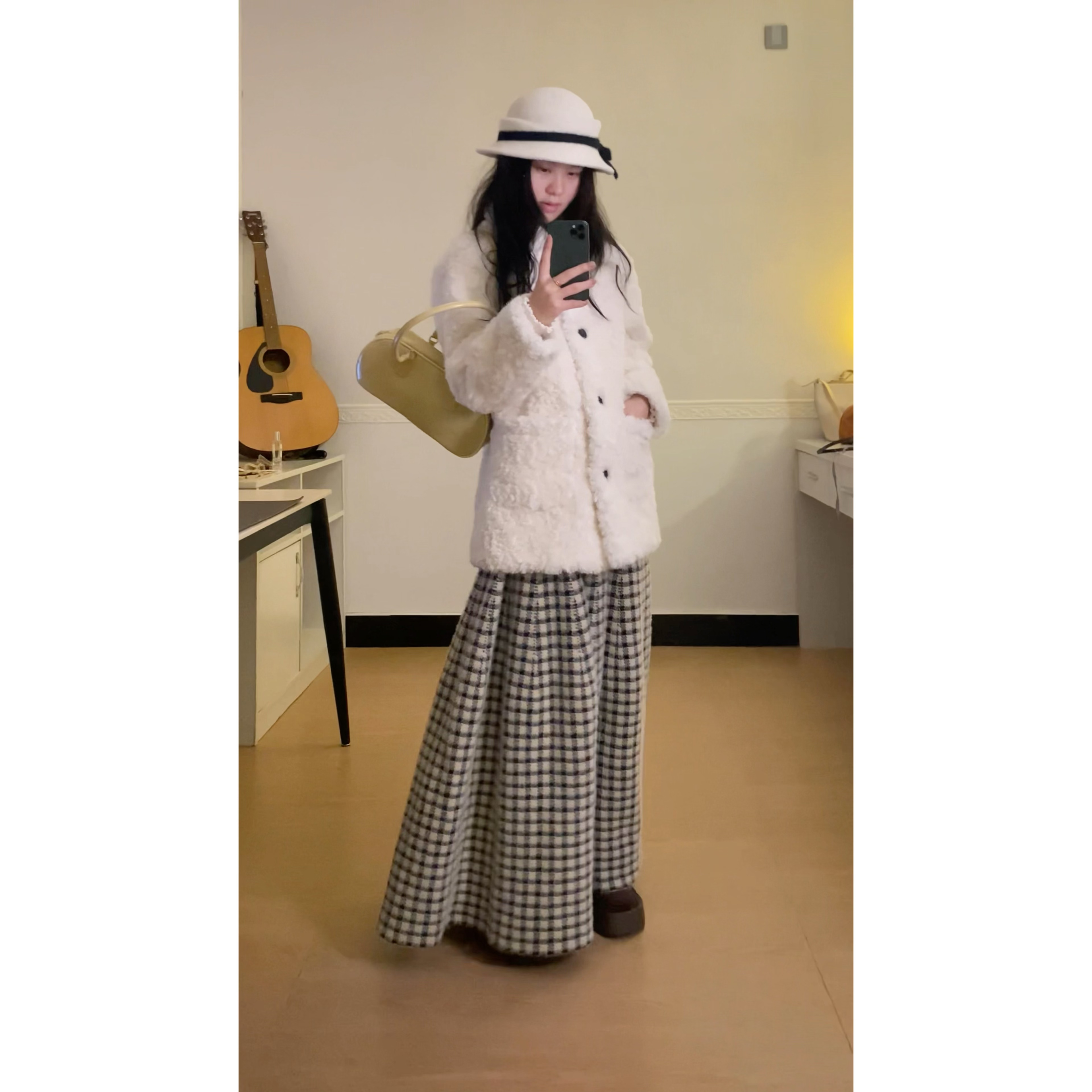 SNOW 韩系季冬简约温柔皮毛一体羊羔毛外套