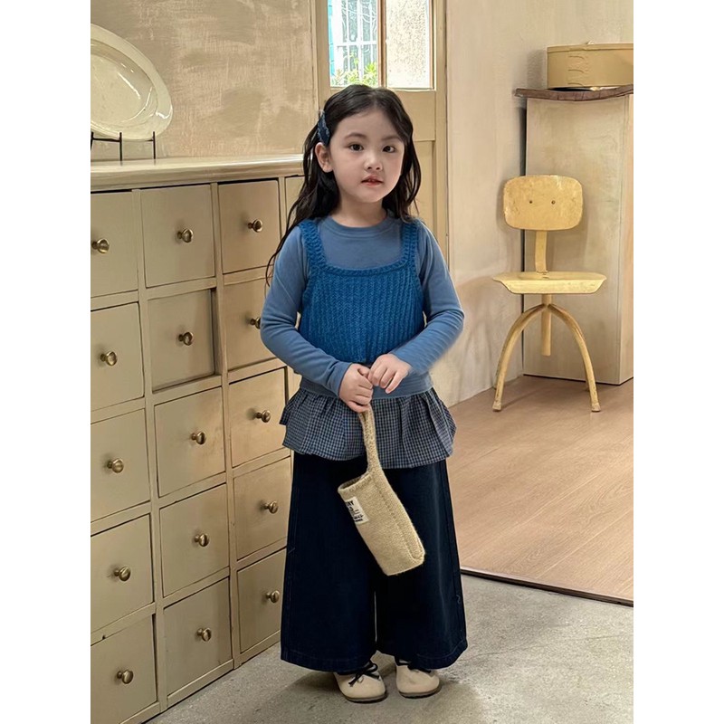 女童2025新款针织吊带背心打底衫百搭格纹屁帘休闲裤子潮流三件套