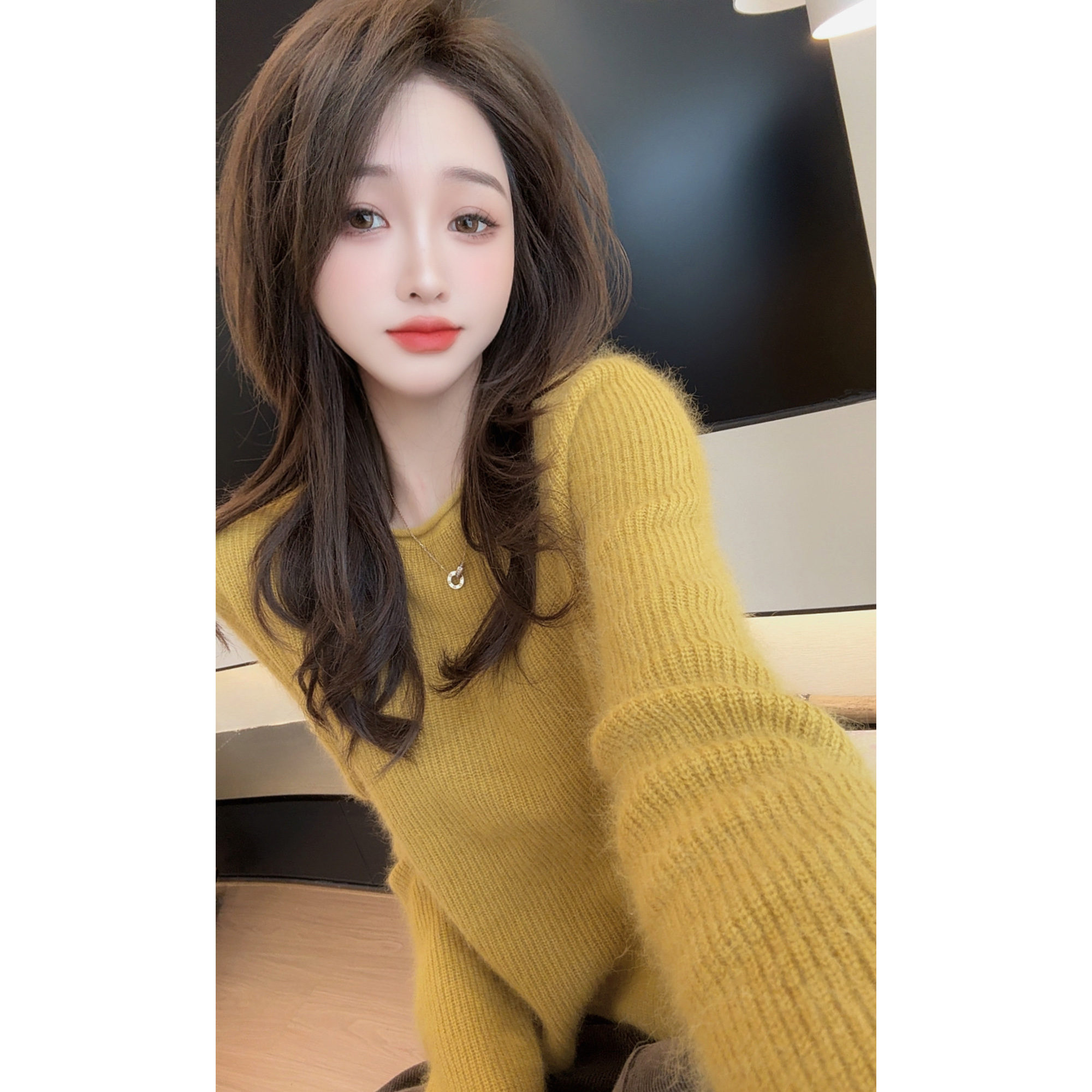 M090圆领套头软糯打底毛衣女秋冬季加厚慵懒风内搭短款针织衫上衣