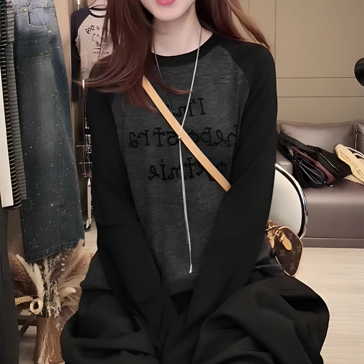 大码女装2025早秋新款字母插肩设计长袖T恤女修身显瘦百搭上衣女
