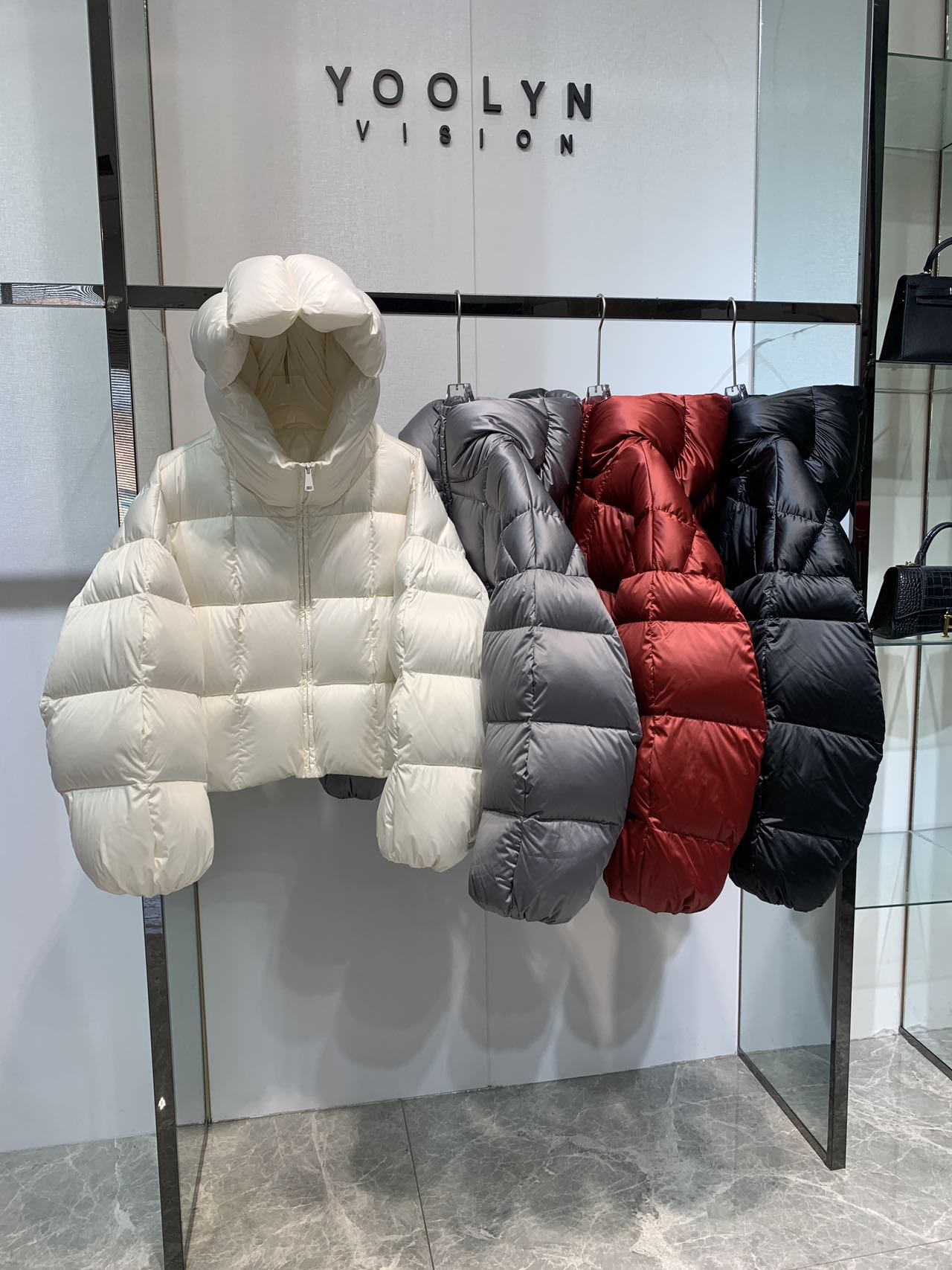 新款原版定制连帽羽绒服女短款加厚宽松90白鸭绒面包服外套