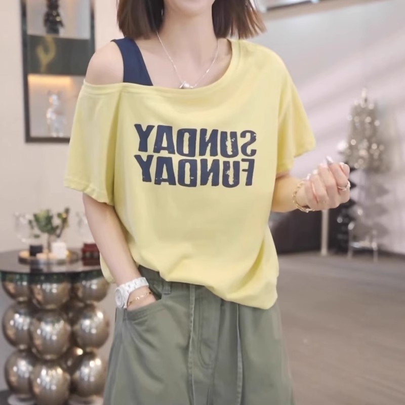 慵懒风宽松露肩上衣2025夏季薄款胖MM大码女装印花斜肩短袖T恤潮