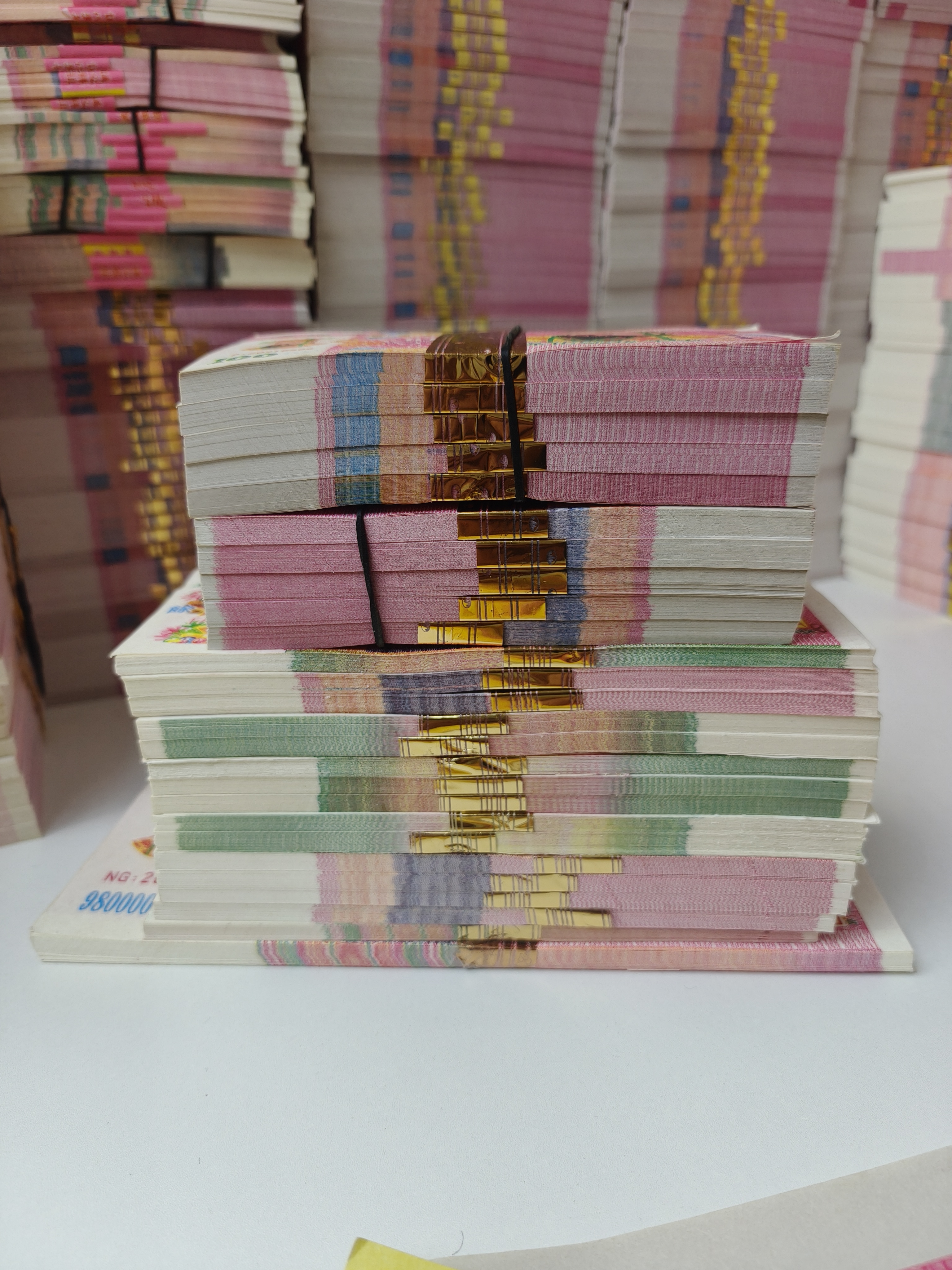 拍下共26本大小尺寸多种面额用纸套餐组合